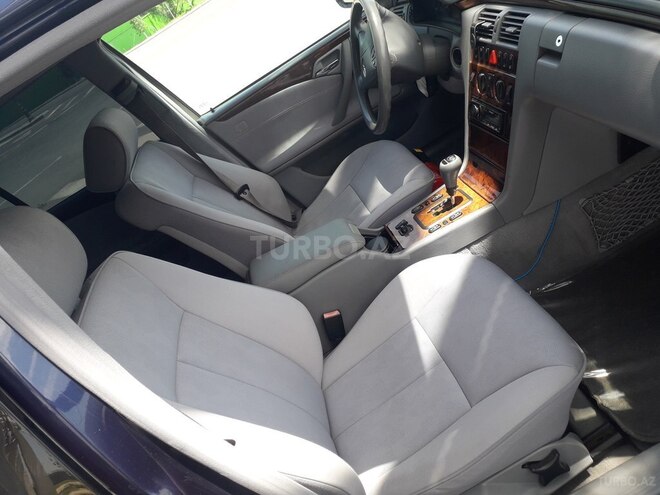 Mercedes E 240 2000, 258,184 km - 2.4 l - Sumqayıt