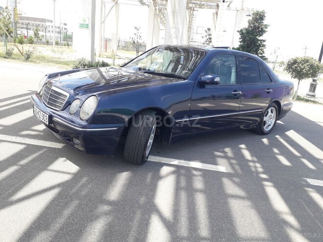Mercedes E 240 2000, 258,184 km - 2.4 l - Sumqayıt