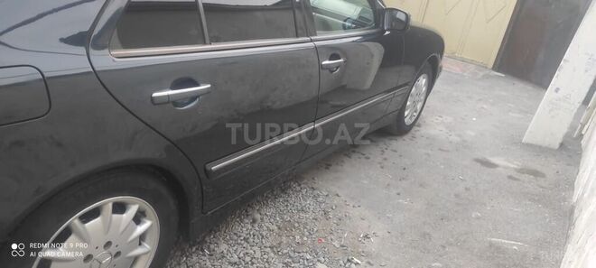 Mercedes E 220 2000, 292,000 km - 2.2 l - Gəncə