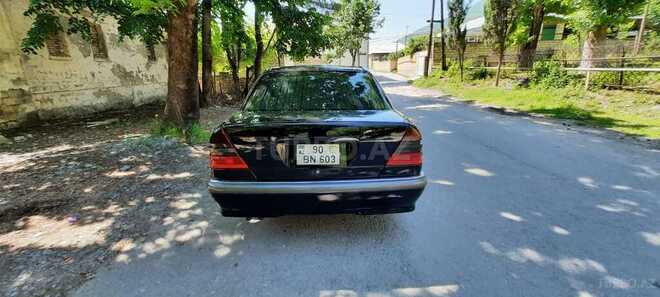 Mercedes C 230 1998, 358,884 km - 2.3 л - Şəki