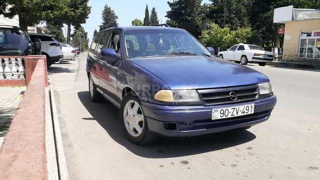 Opel Astra 1995, 365,000 km - 1.6 l - Bakı