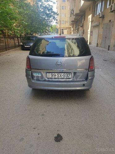 Opel Astra 2005, 320,000 km - 1.7 л - Bakı