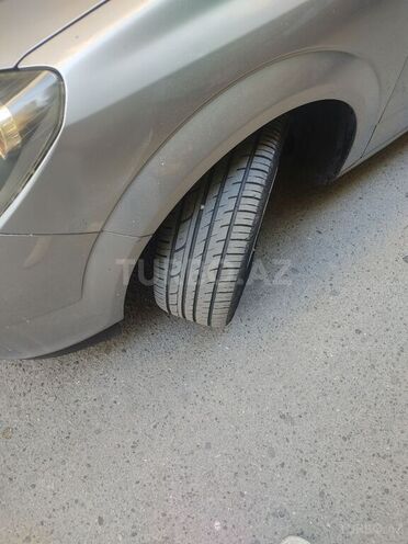 Opel Astra 2005, 320,000 km - 1.7 л - Bakı