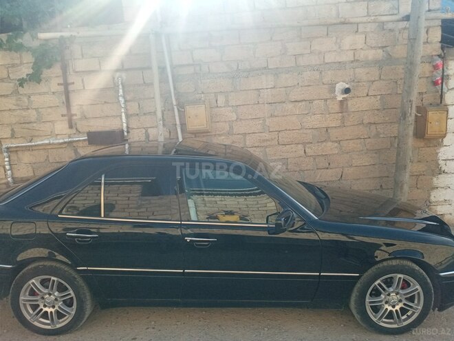 Mercedes C 230 1996, 383,000 km - 2.3 l - Bakı