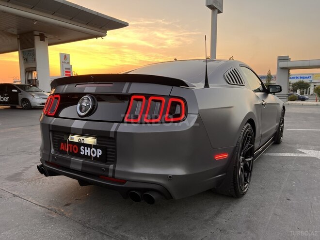 Ford Mustang 2012, 150,000 km - 3.7 l - Bakı