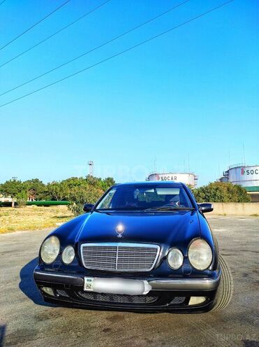 Mercedes E 220 2001, 423,000 km - 2.2 l - Bakı