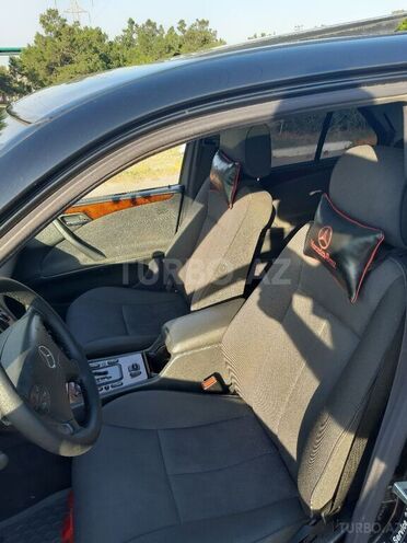 Mercedes E 220 2001, 423,000 km - 2.2 l - Bakı