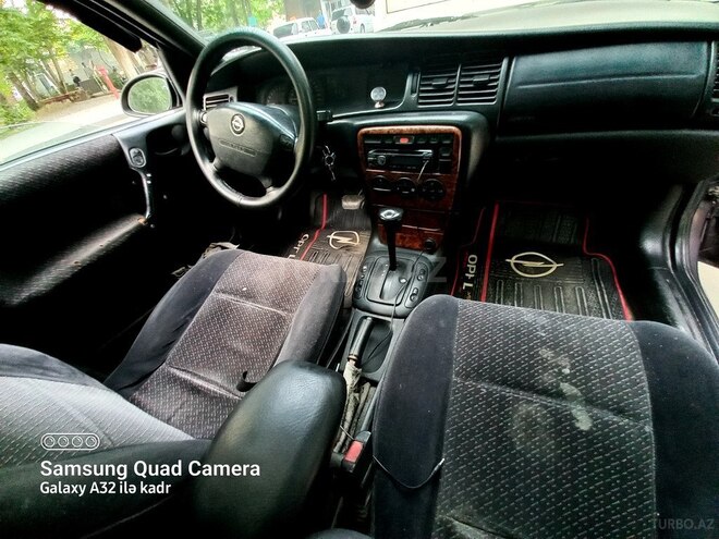 Opel Vectra 1998, 345,407 km - 1.8 л - Yevlax