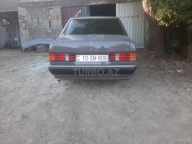 Mercedes 190 1990, 25,806 km - 2.0 l - Masallı
