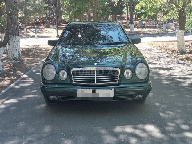 Mercedes E 240 1998, 205,000 km - 2.4 l - Bakı