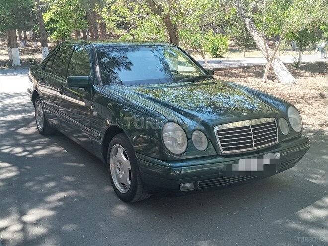 Mercedes E 240 1998, 205,000 km - 2.4 l - Bakı