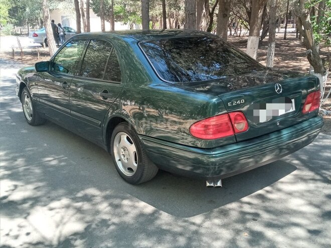 Mercedes E 240 1998, 205,000 km - 2.4 l - Bakı