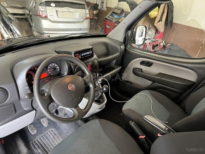 Fiat Doblo 2009, 90,000 km - 1.3 l - Bakı