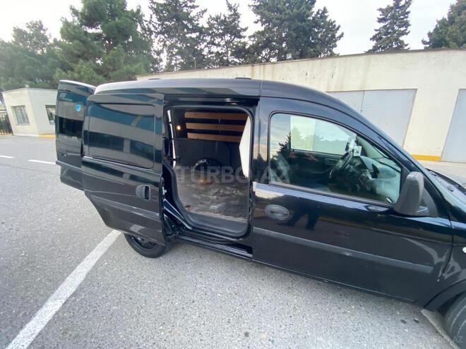 Opel Combo 2006, 218,000 km - 1.3 l - Bakı