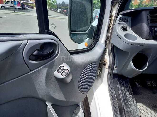 Ford Transit 2007, 196,000 km - 2.4 l - Quba