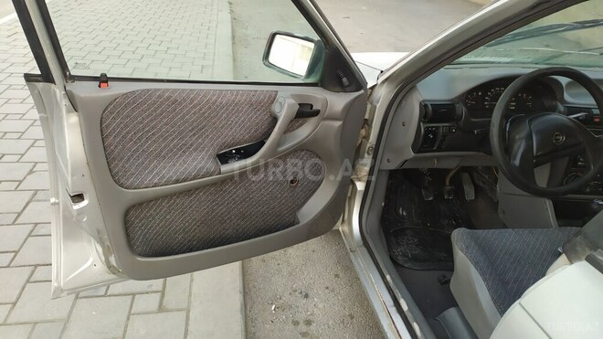 Opel Astra 1992, 447,700 km - 1.4 л - Bakı