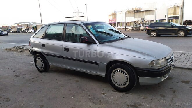 Opel Astra 1992, 447,700 km - 1.4 л - Bakı