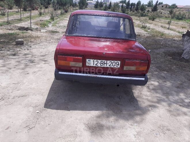 LADA (VAZ) 2105 1982, 130,000 km - 1.5 л - Salyan
