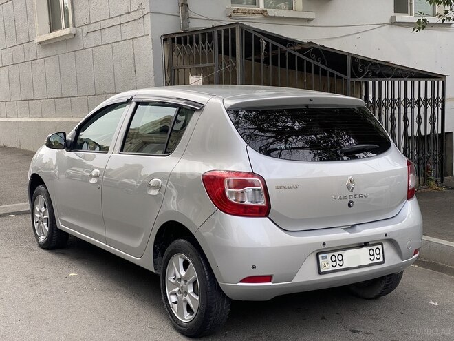 Renault Sandero 2013, 122,000 km - 1.6 l - Bakı