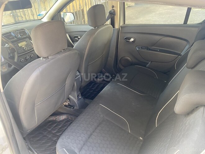 Renault Sandero 2013, 122,000 km - 1.6 l - Bakı