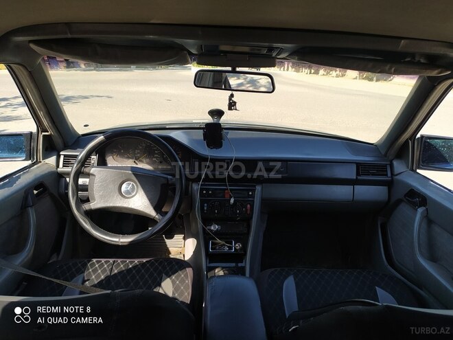 Mercedes E 200 1989, 394,084 km - 2.0 l - Sumqayıt
