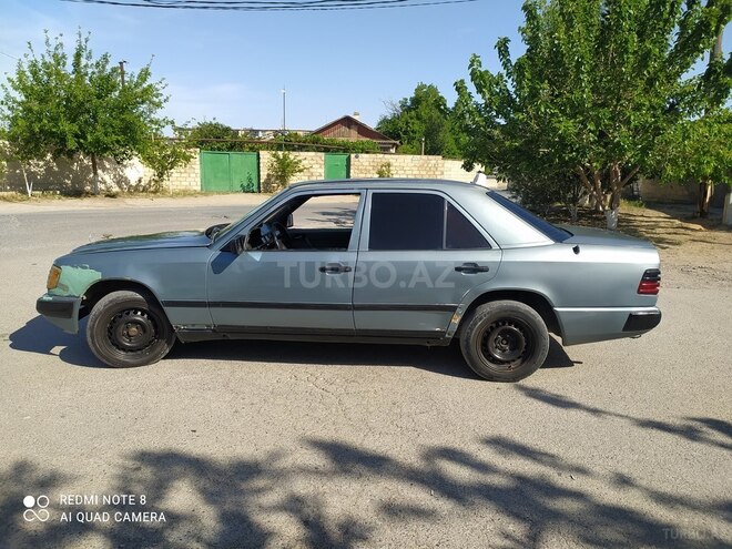 Mercedes E 200 1989, 394,084 km - 2.0 l - Sumqayıt