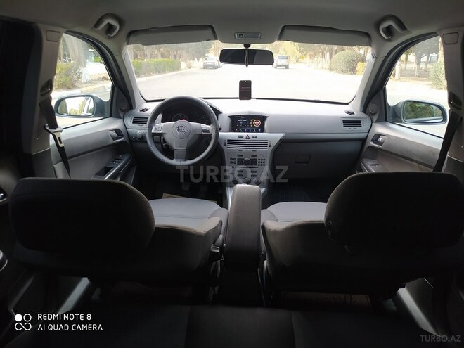 Opel Astra 2010, 190,000 km - 1.3 l - Bakı