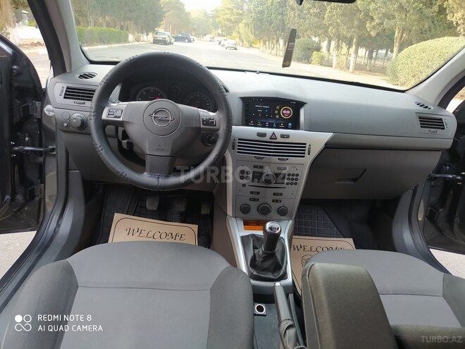 Opel Astra 2010, 190,000 km - 1.3 l - Bakı