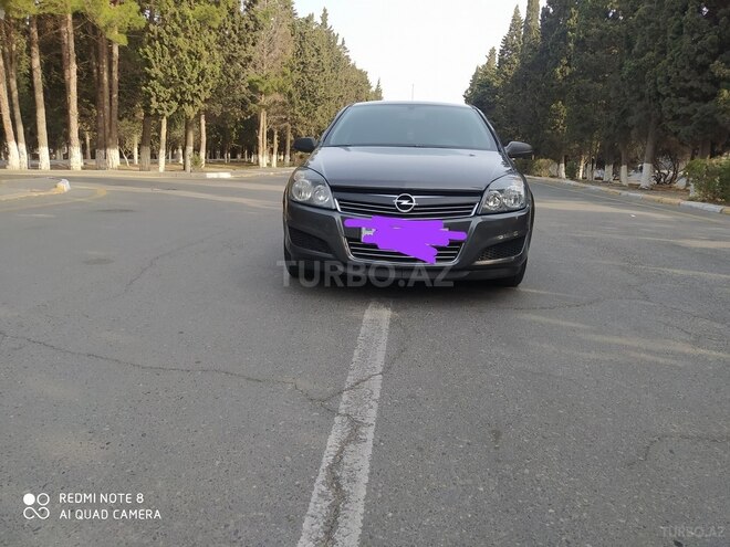 Opel Astra 2010, 190,000 km - 1.3 l - Bakı