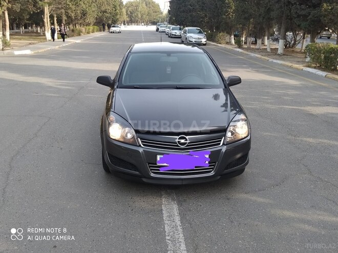 Opel Astra 2010, 190,000 km - 1.3 l - Bakı