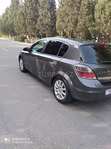 Opel Astra 2010, 190,000 km - 1.3 l - Bakı