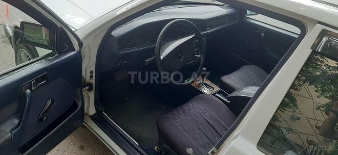 Mercedes 190 1990, 236,000 km - 2.0 l - Mingəçevir