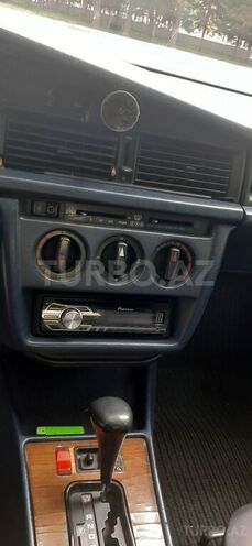 Mercedes 190 1990, 236,000 km - 2.0 l - Mingəçevir