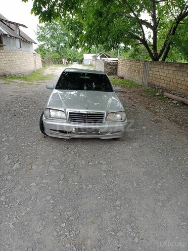 Mercedes C 200 1997, 498,438 km - 2.0 л - Qəbələ