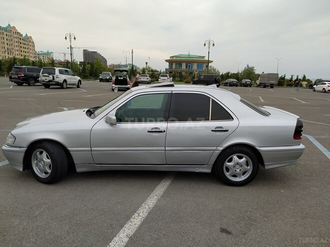 Mercedes C 230 2000, 245,300 km - 2.3 l - Sumqayıt
