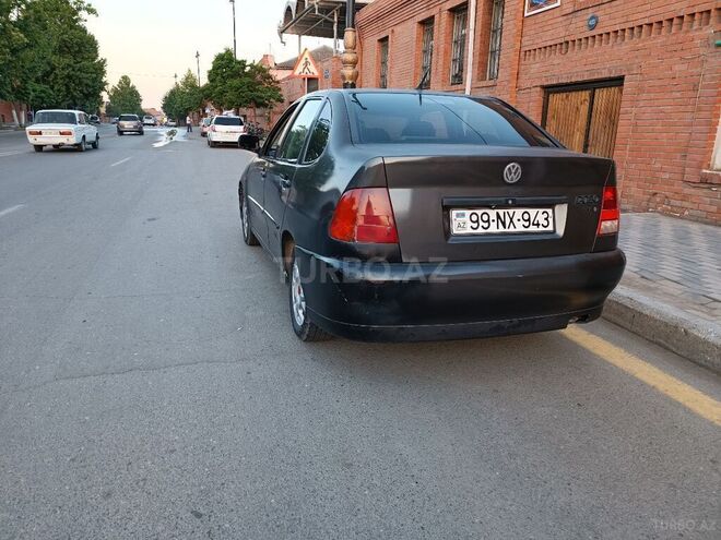 Volkswagen Polo 1999, 247,782 km - 1.6 l - Gəncə