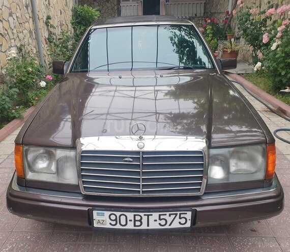 Mercedes E 220 1992, 547,000 km - 2.2 l - Bakı
