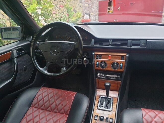 Mercedes E 220 1992, 547,000 km - 2.2 l - Bakı