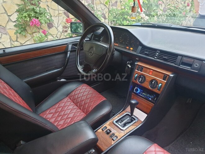 Mercedes E 220 1992, 547,000 km - 2.2 l - Bakı