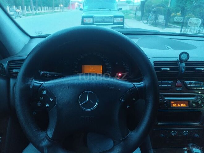 Mercedes C 200 2000, 350,000 km - 2.0 л - Biləsuvar