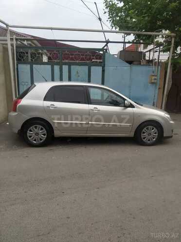 Toyota Corolla 2005, 192,000 km - 1.4 l - Bakı