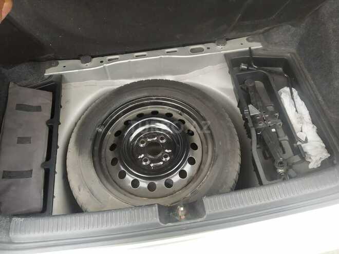 Toyota Corolla 2005, 192,000 km - 1.4 l - Bakı