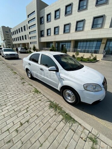 Chevrolet Aveo 2011, 380,000 km - 1.2 l - Sabirabad