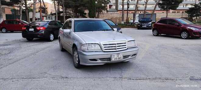 Mercedes C 240 1997, 333,000 km - 2.4 l - Bakı