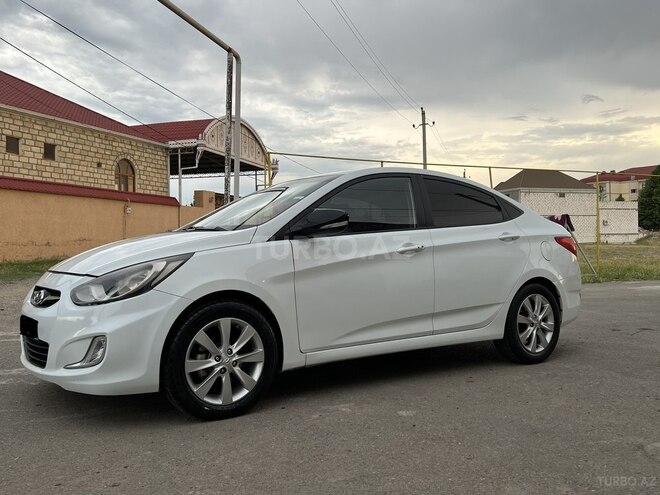 Hyundai Accent 2012, 168,087 km - 1.6 l - Bakı