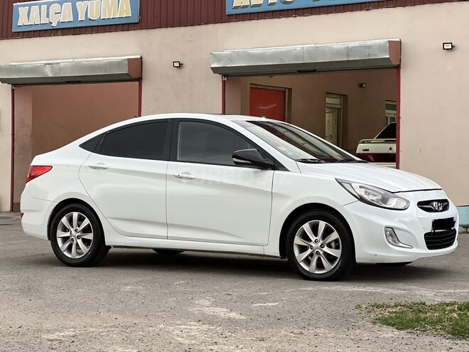 Hyundai Accent 2012, 168,087 km - 1.6 l - Bakı