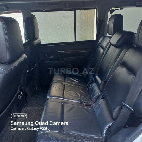 Mitsubishi Pajero 2007, 305,000 km - 3.0 l - Bakı