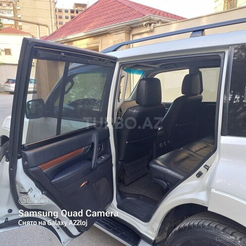 Mitsubishi Pajero 2007, 305,000 km - 3.0 l - Bakı