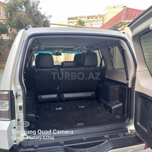 Mitsubishi Pajero 2007, 305,000 km - 3.0 l - Bakı