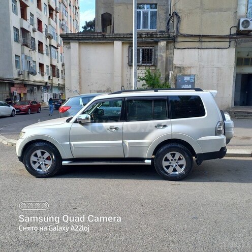 Mitsubishi Pajero 2007, 305,000 km - 3.0 l - Bakı